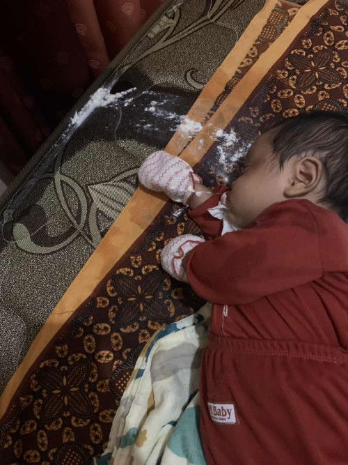 Baby 1 bulan gumoh banyak bgt