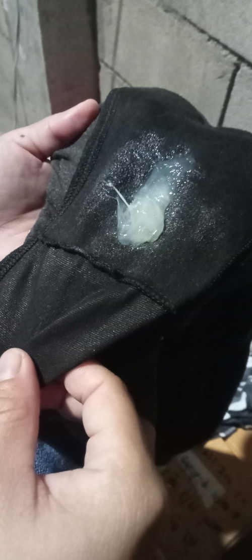 เป็นมูกขาว