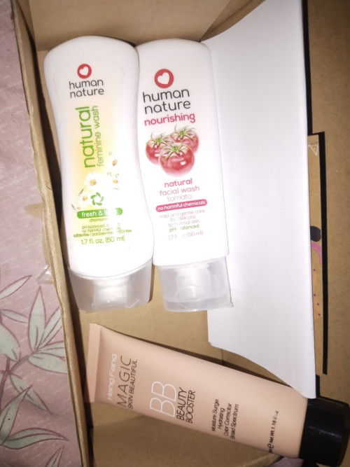 Human nature .. facial wash and femenine