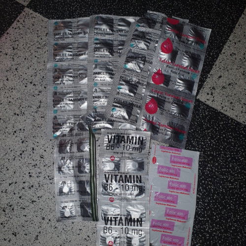 Salah Minum vitamin