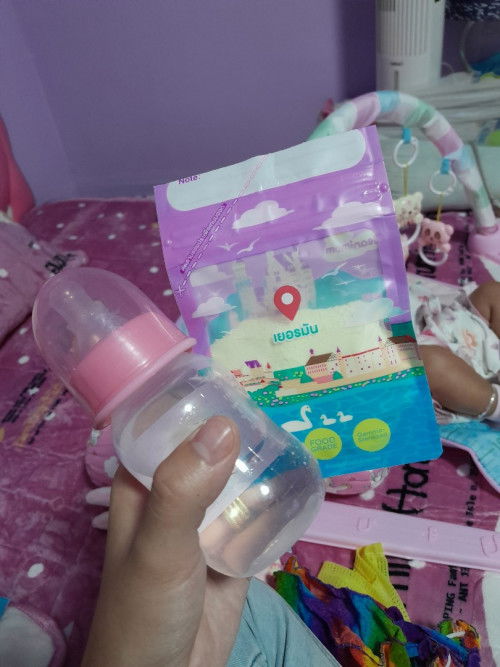 เลิกปั๊มนม เหลือถุงขขเก็บน้ำนมเป็นลัง 🤦🏻‍♀️จะขายก็กลัวไม่มีคนซื้อ จะทิ้งก็เสียดาย