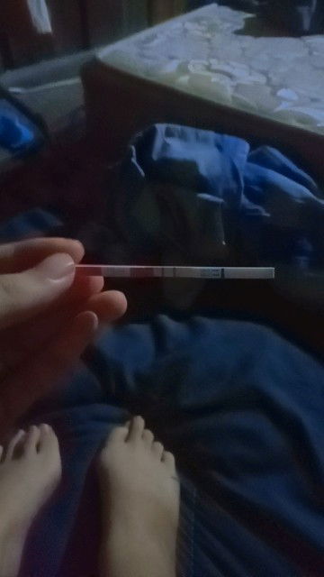 แบบนี้ควรรีบไปฝากครรภ์มั้ยคะ