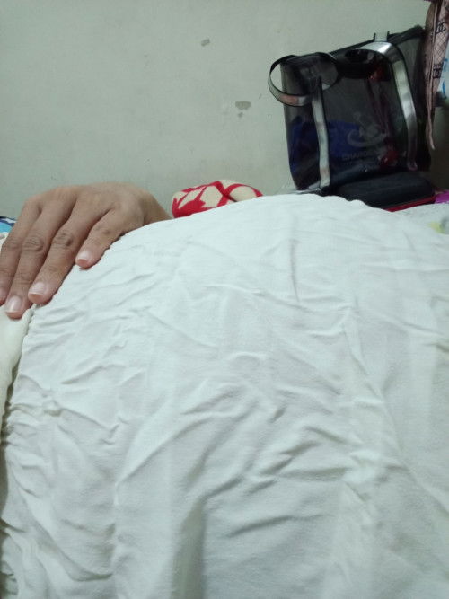 กินข้าวเยอะแล้วกินนมของกินเล่น