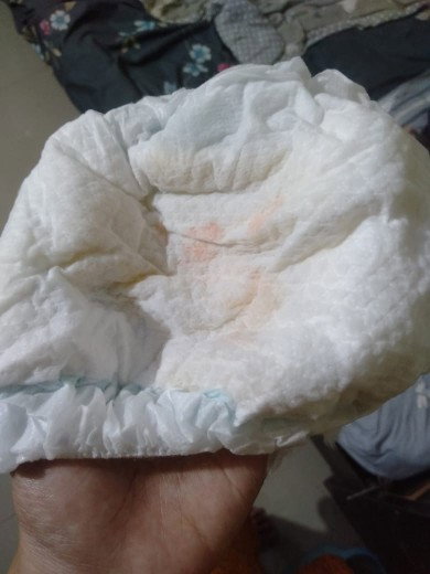 Di bekas pempes ada warna orange