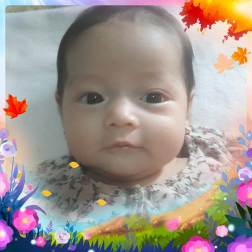 2 tháng 10 ngày 5 ký bú mẹ hoàn toàn