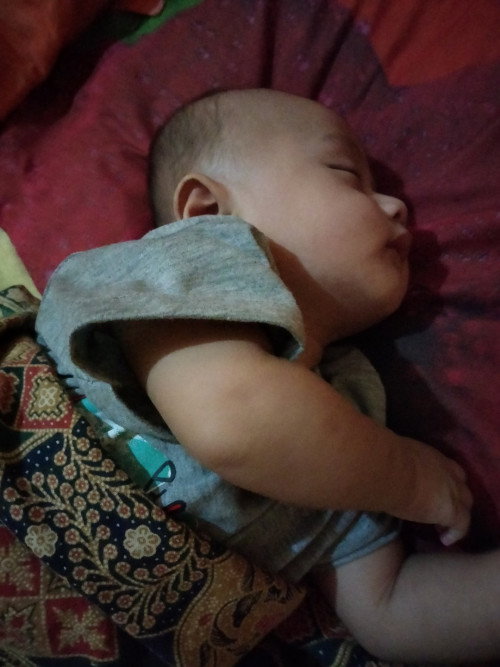 Gaya Tidur miring trs