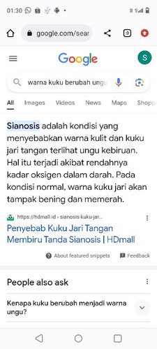 Kuku berubah warna