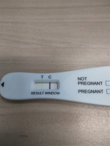 Lewat 7 Hari, Pregnancy Test Double Line 1 Samar.