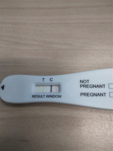 Lewat 7 Hari,  Pregnancy Test Double Line 1 Samar.