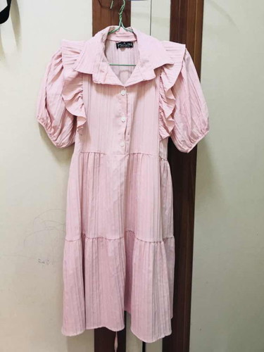 ชุดคลุมท้องมือ2 ชุดละ100 เหมาๆค่าส่ง50บาท
