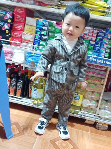 Thương quá em bị đỡ tí rồi lại đến lượt anh lại nặng hơn em nữa