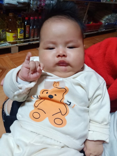 Anh chàng 2tháng 20ngày tuổi