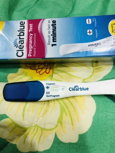 Hii momy nk tanya bacaan clearblue ni tepat ke ..