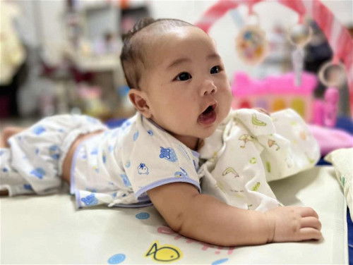 ลูกไม่ถ่ายนานเกิน 4วัน