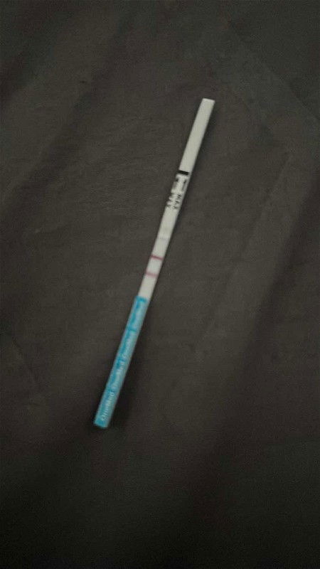 Jika hpht sy tanggal 8 november. 3 hari yg lalu saya baru test hasilnya positif.