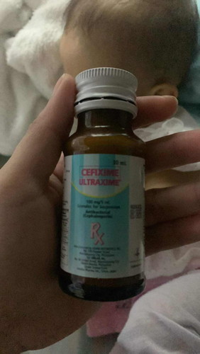 Cefiximee antibiotic