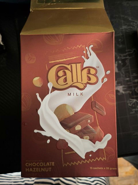 Ada sesiapa minum calla milk chocolate hazelnut tak? Saya baru beli kt tt 12.12 nak jual rm48 / 1box