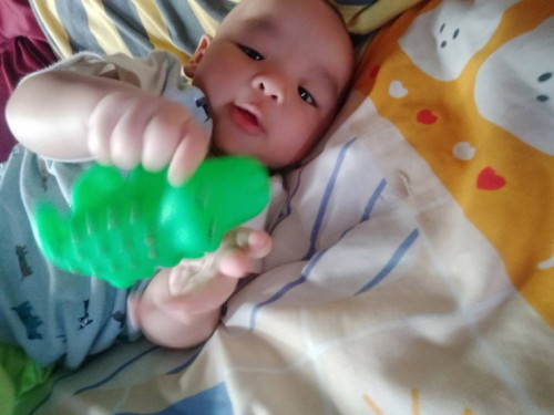 มาอวดรูปลูกกันหน่อยคะ