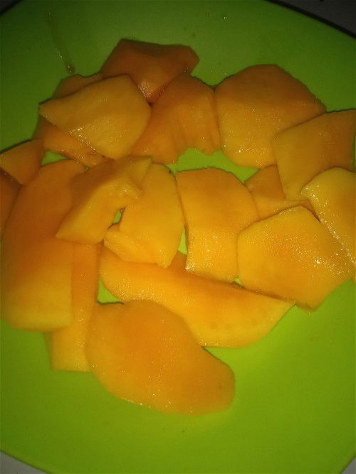 SI MANIS MANGGA 🥭