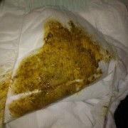 สอยถามคะพอดีน้องถ่ายเป็นสีนี้คะ