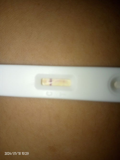 Negative or positive? 37 days na pong walang period 🥺 last menstrual ko po is dec 6