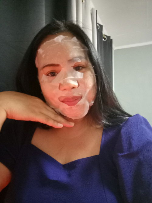 Using Mama's Choice Facial Mask 
#teatreeandcucumber
