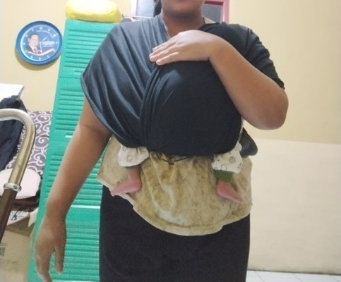 M shape baby Newborn 3 Minggu