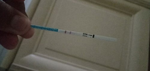 Tespek garis 2 tetapi satu samar