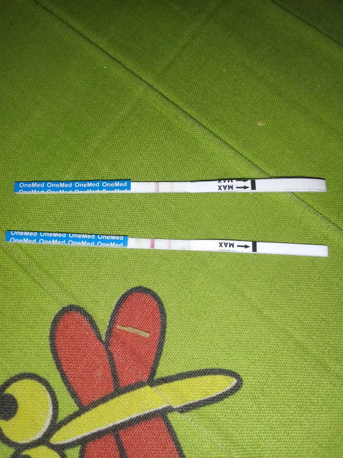 Telat 3 Hari di tespek hasil nya garis dua tapi buram..