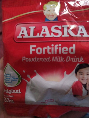 Pwede po ba sa 1 month old na baby ko ang alaska fortified milk?