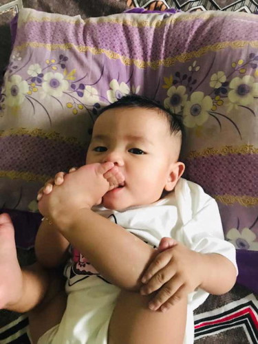 Assalamualaikum btui ka org tua tua kata klau anak kita suka hisap ibu jari kaki mntak adik lagi 🤣