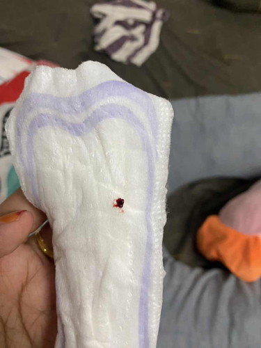Bloody Semasa Mandi, Tak tahu banyak mana, habis mandi baru perasan.