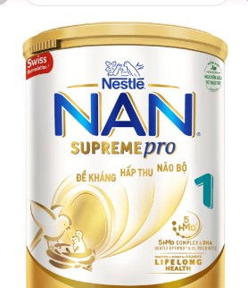 Bé uống Sữa Nan