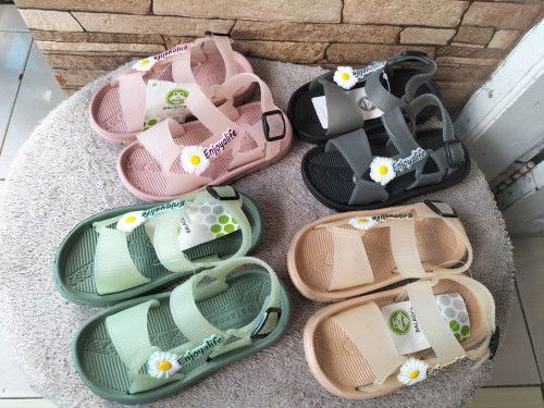 SENDAL ANAK Dibawah 20RB!!!