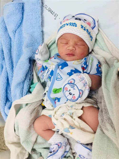 แอบแตกแล้วค่ะ