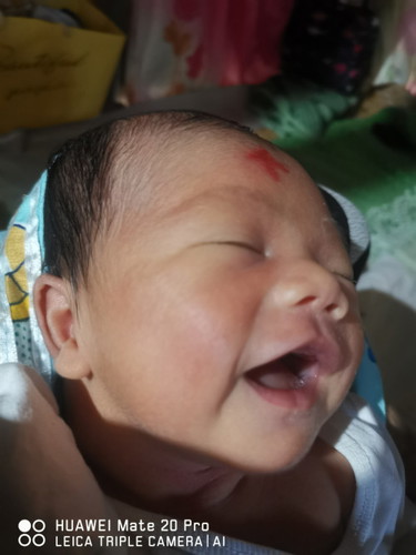 Anung gamot ang pwede ipainom sa 2weeks old na baby pag may lagnat?