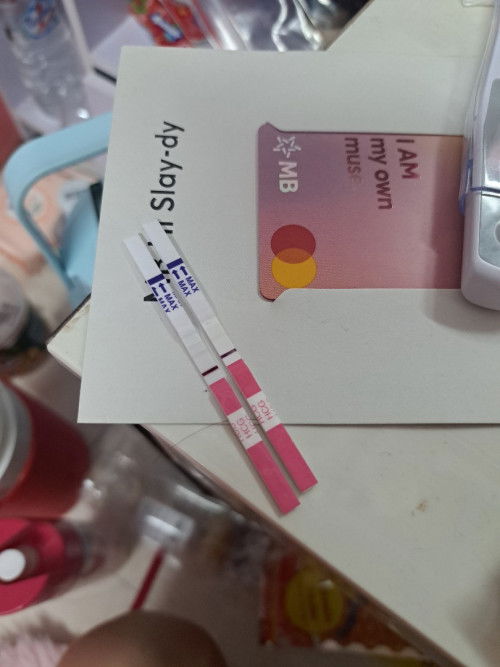 Như vậy là có thai rồi đúng không ạ? Em chưa trễ luôn ạ.