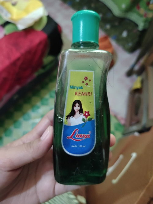 MerekbMinyak kemiri untuk bayi