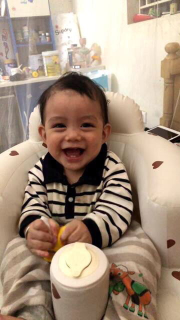 Rầu vì con uống ít sữa