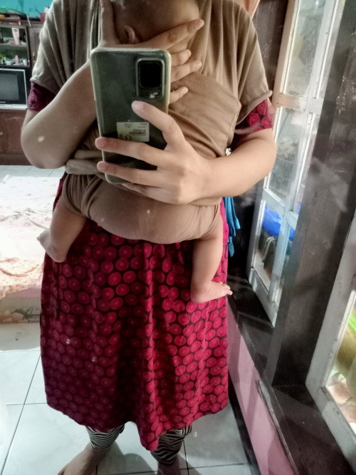 Gendongan depan