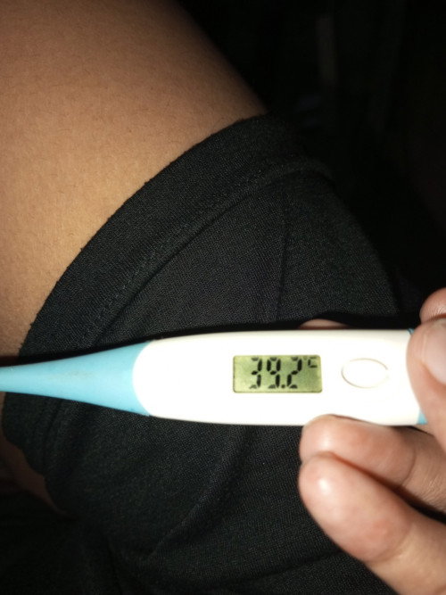 DEMAM PADA ANAK 8 BULAN