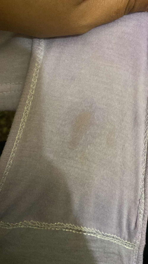 Ini flek atau apa ya?