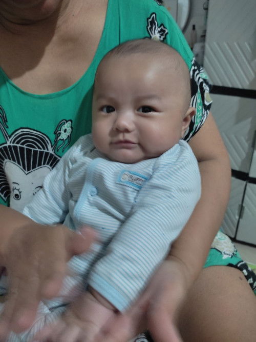 Bb bayi 3 bulan