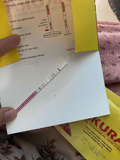 hpht 22 maret bun tp d tespek samar gini apakah positif🥹🥹🥰🤲🤲