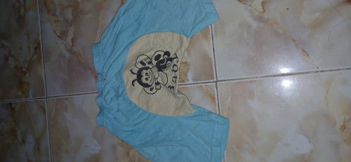 ส่งต่อเสื้อผ้าเด็กผู้หญิงค่า