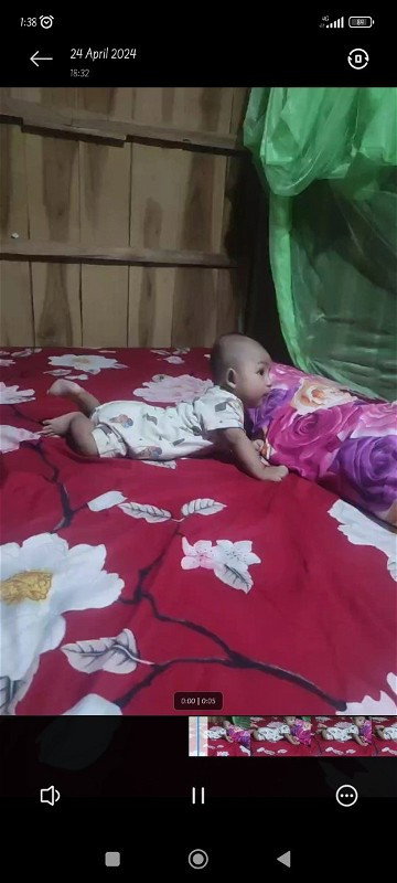 Bayi 4 buln belum tengkurep