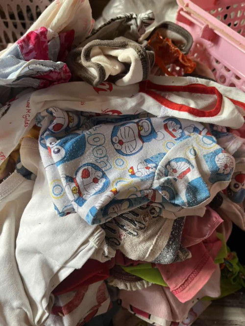 ส่งต่อเสื้อผ้าลูกสาว