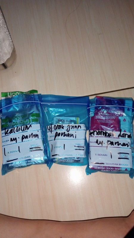 Hallo Bun,mau tanya,apa boleh abis minum susu hamil terus minum obat dari dokter/bidan??bantu jawab.