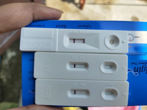 แบบนี้คือ มีสิทธิ์ไมค่ะ ตรวจก่อนมี ปจด.ไม่ขึ้นค่ะ พอ25-27 มี ปจด.หลังหมด ขึ้นจางค่ะ2นาทีแรก