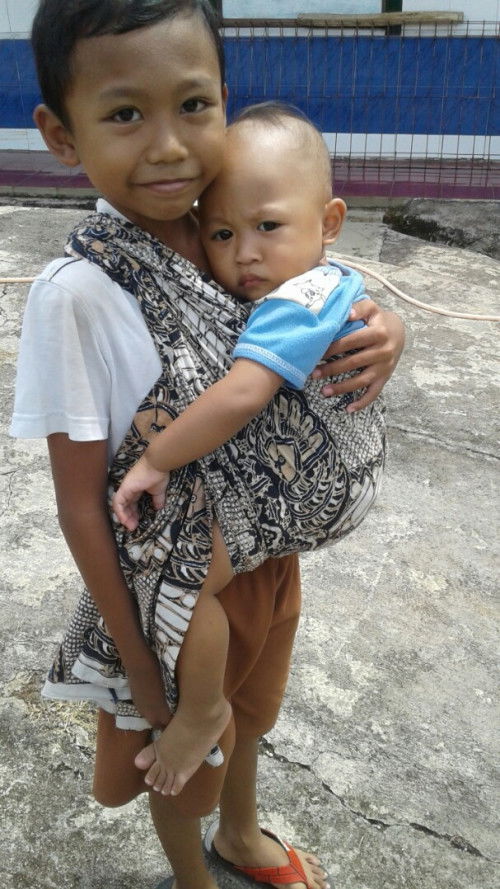 Enak nya punya anak jarak jauh